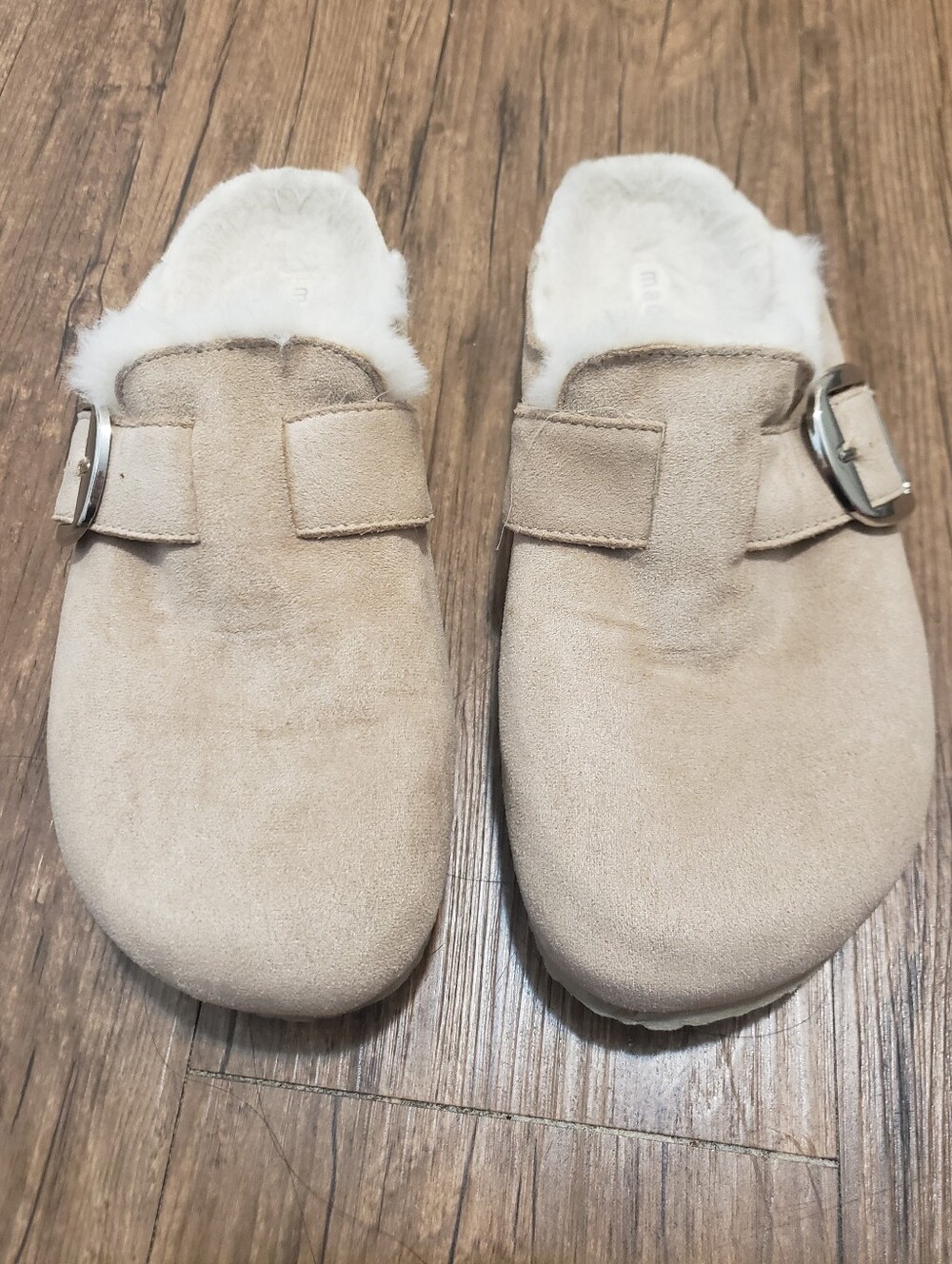 Madden Girl Plush-Lined Slip-On Clogs in Light Beige